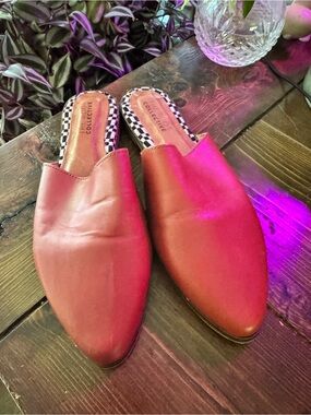 The Root Collective Slip-On Mules in Burgundy